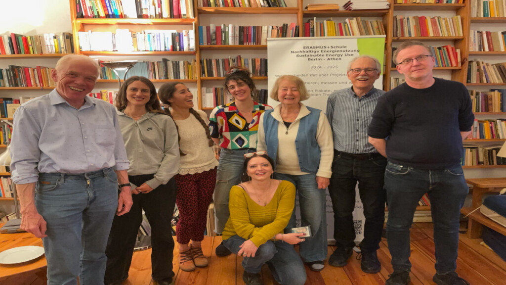 Η επίσκεψη έγινε στο πλαίσιο του Erasmus+ προγράμματος «Βιωσιμότητα και χρήση ενέργειας Αθήνα-Βερολίνο».
